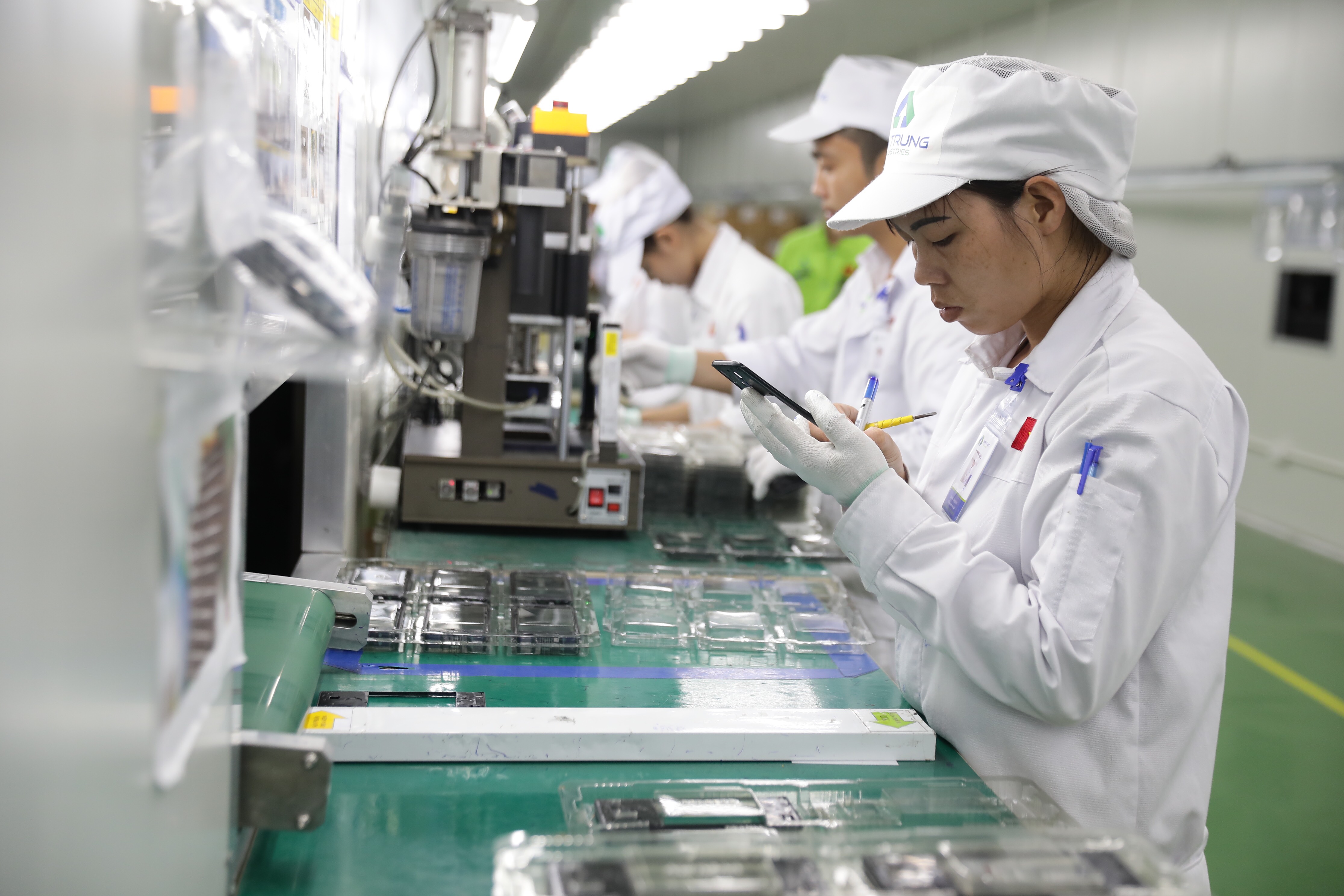 Người lao động và tác phong công nghiệp 4.0